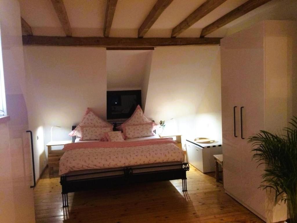 Dreimaedelhof Appartement Rüdesheim am Rhein Kamer foto